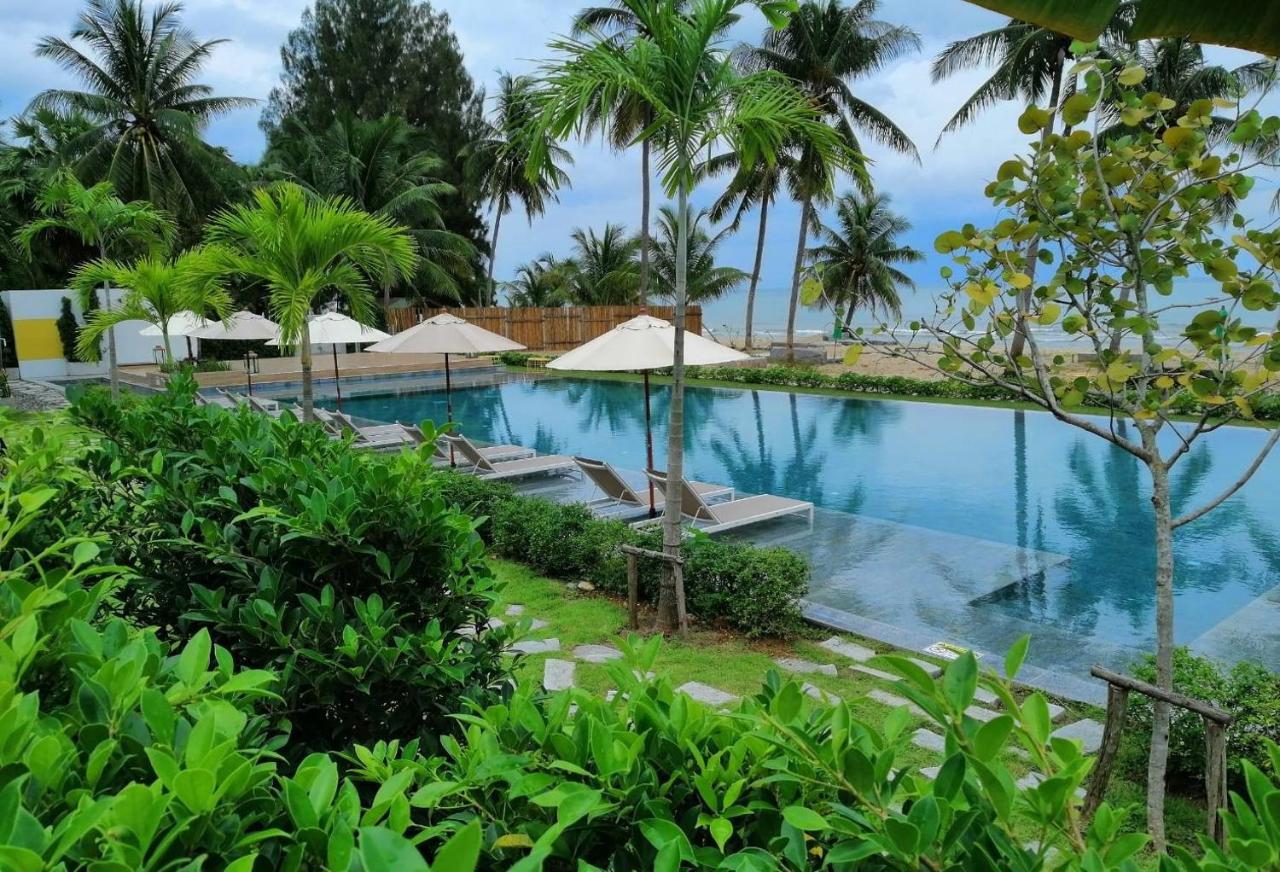 Tungtong Beach Villas Thap Sakae Esterno foto